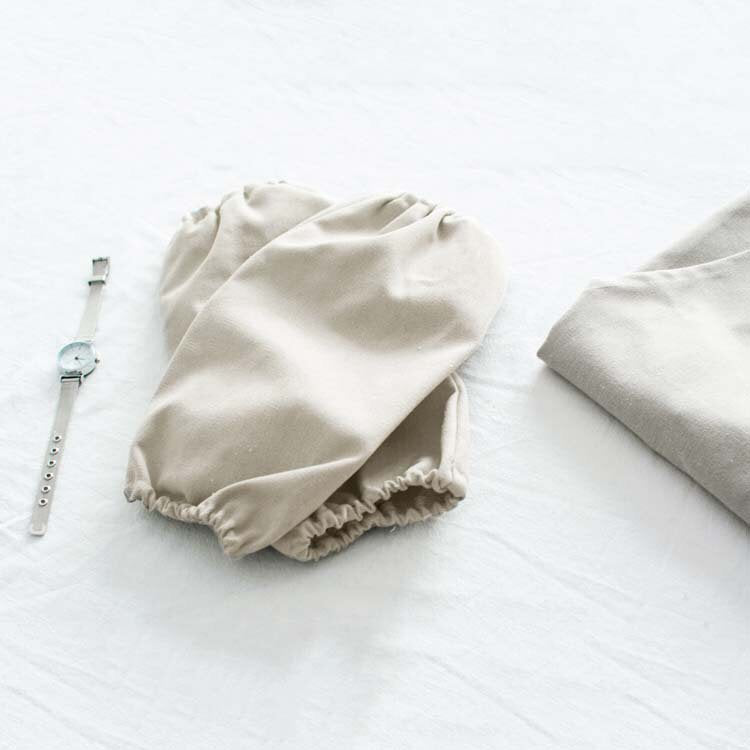 Cotton Canvas Art Apron with Detachable Sleeves – Adjustable Artist Apron with Pockets