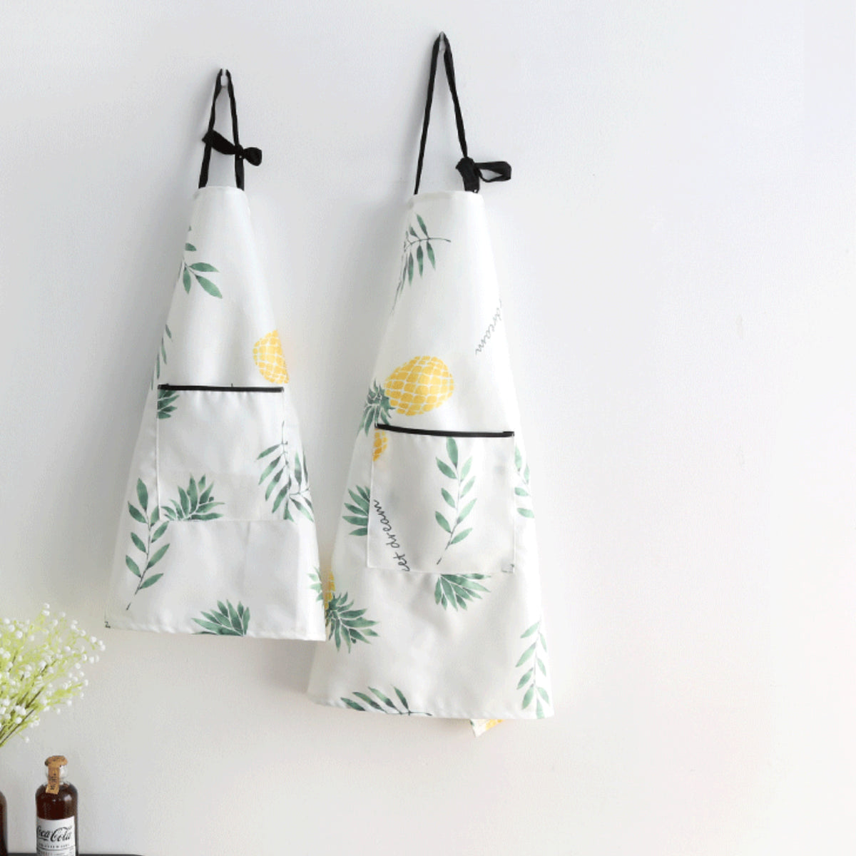 Matching “Mini & Me” Waterproof Aprons – Adult & Child Family Aprons
